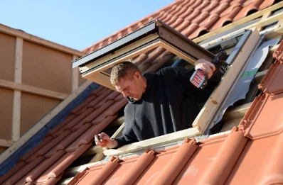 Pose de fenêtres de toit Velux à Cogners